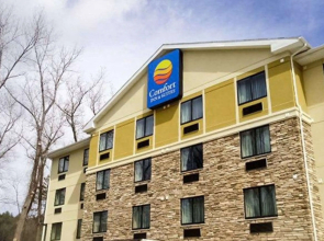 Comfort Inn & Suites Brattleboro I-91
