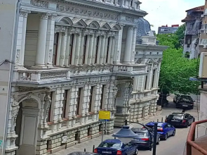Spacious Apartment In The Centre Of The Capital