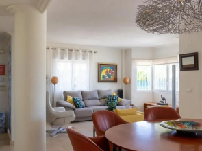Casa Verde 10p. Villa and Guesthouse with private pool