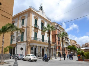 La rosa dei venti, apartment 1