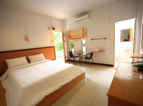 Baanpooya Hotel and Resort
