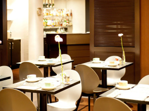 New Hotel Charlemagne