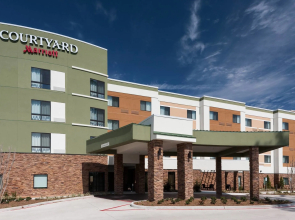 Courtyard by Marriott Houston North/Shenandoah