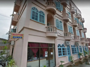 Khok Chang Building