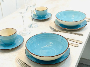 Вокруг света на улице Революции 1905 года