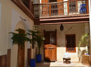 Riad Bonheur