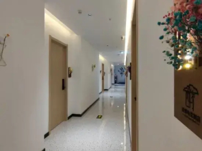 Siyan Electric Sports Hotel (Yujing Branch)