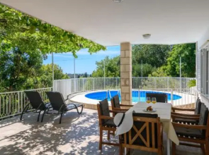 Apartment Mario