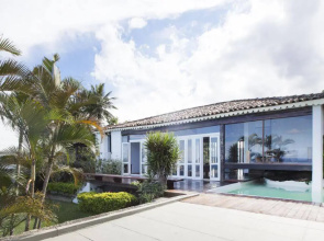 CLIFFSIDE - Boutique Hotel & Spa