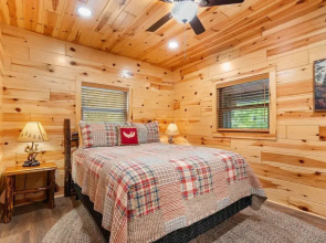 Beside Still Water 2 - 2 Bedrooms, 2 Baths, Sleeps 6 Home by RedAwning