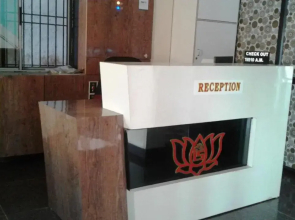 Hotel Laxmi Sadan