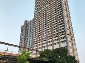 Modern Style Suite at Embarcadero Apartment Bintaro