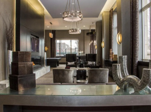 New York Area Modern Suites