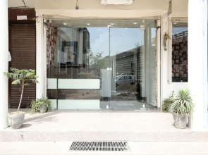 OYO 14529 The Sitara Hotel