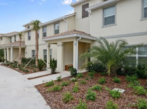 Four Bedrooms w/ Pool TownHome 4841