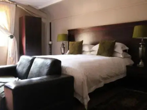 The Gateway Inn