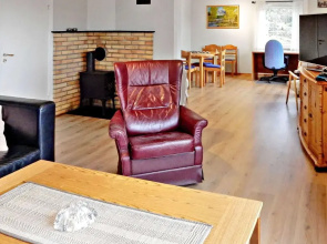 8 Person Holiday Home in Skiftun
