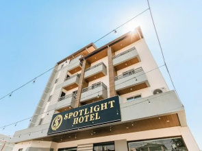 Spotlight Hotel near Hundred Islands wharf