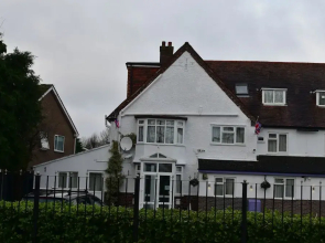 Royal Square Hotel
