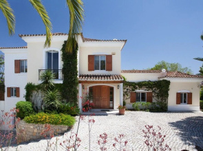 Villa in Quinta do Lago Resort 1055