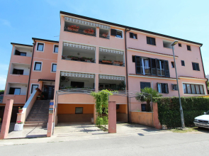 Apartments Romano