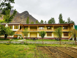 Naycho Resort By OYO Rooms