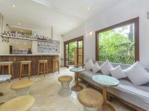 Villa Kubu, Seminyak