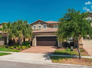 Windsor at Westside Vacation Home