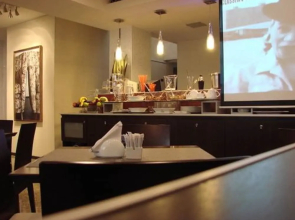 Zoom Apart Hotel