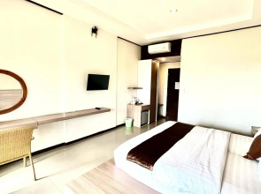 Surya Kencana Seaside Hotel