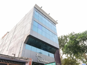 Capital O 66652 Hotel Manokamal