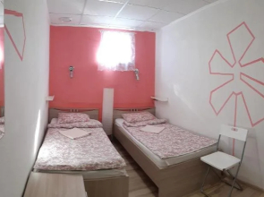 Yarvi Hostel