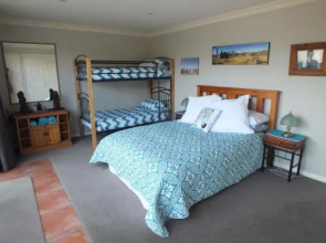 Oma Ell's B&B
