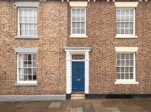Host Stay Hallgarth Street