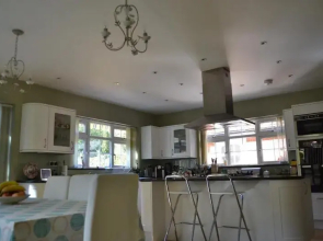 Leafy Suburban Bed & Breakfast