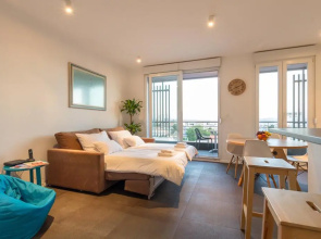 Nest Apartment