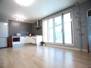 Namu Guesthouse & Pension - Hostel