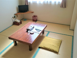 Yutaka Ryokan Ekimaekan
