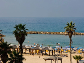 De La Mer Hotel - by Zvieli Hotels