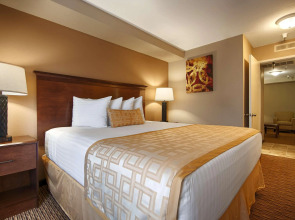 Best Western Pasadena Royale Inn & Suites