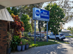Best Western Parkside Motor Inn