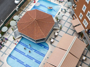 Villa Moonflower Apart Hotel