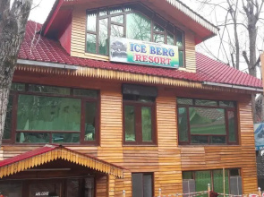 Ice Berg Resort