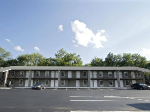 Town House Inn