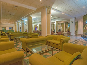 Tsokkos Gardens Hotel & Apartments