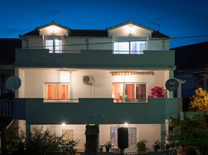 Apartment Sina - modern and comfortable: A1 Trogir, Riviera Trogir