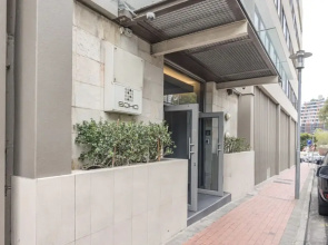 Modern 1 Bedroom in De Waterkant With Table Mountain Views