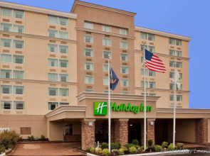 Holiday Inn Express Richmond - Midtown by IHG