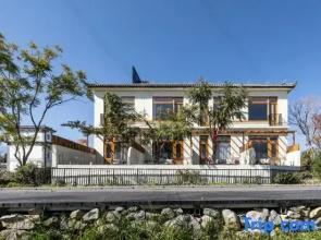 Purity Villa.Coastal Tranquility Boutique Accommodation (Dali Xizhou Town Erhai Store)