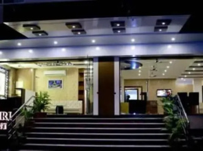 Hotel Kamad Giri